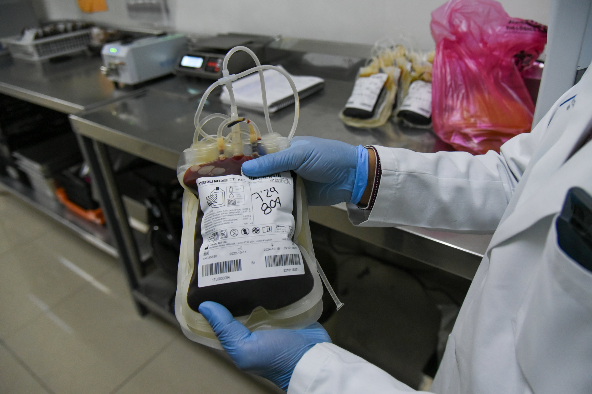 Blood Money: Inside the Desperate — and Illegal — Search for Blood in Chihuahua