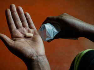 Zimbabwe’s Goal to End AIDS Is So Close. Why Are Health Experts Worried?