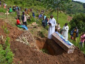 In Urban DRC, Chaos Reigns as Mourners Abandon Funeral Traditions